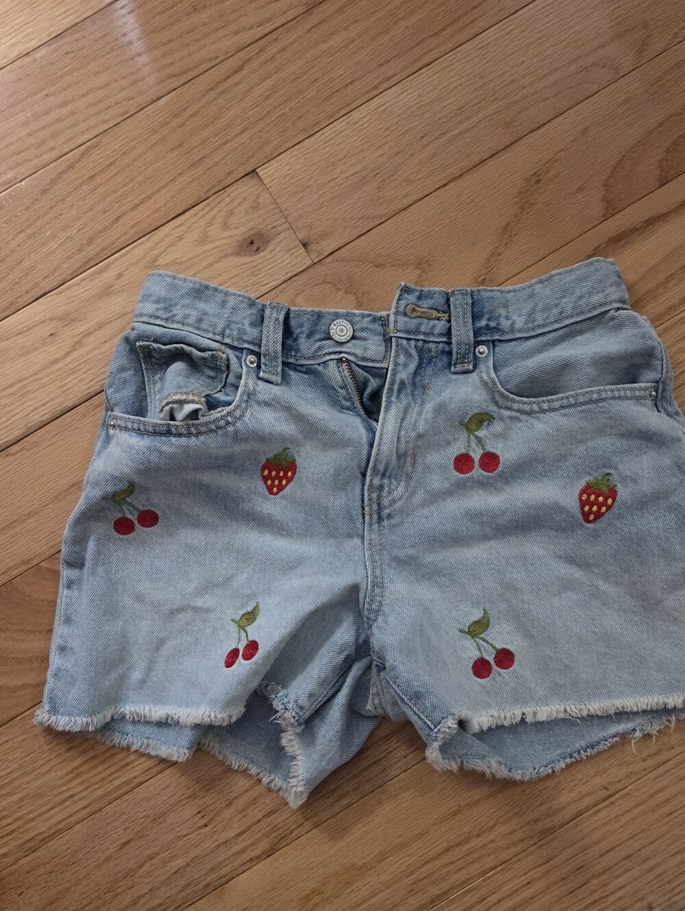 Tween Size Old Navy Light Blue Denim Shorts. Size 14
